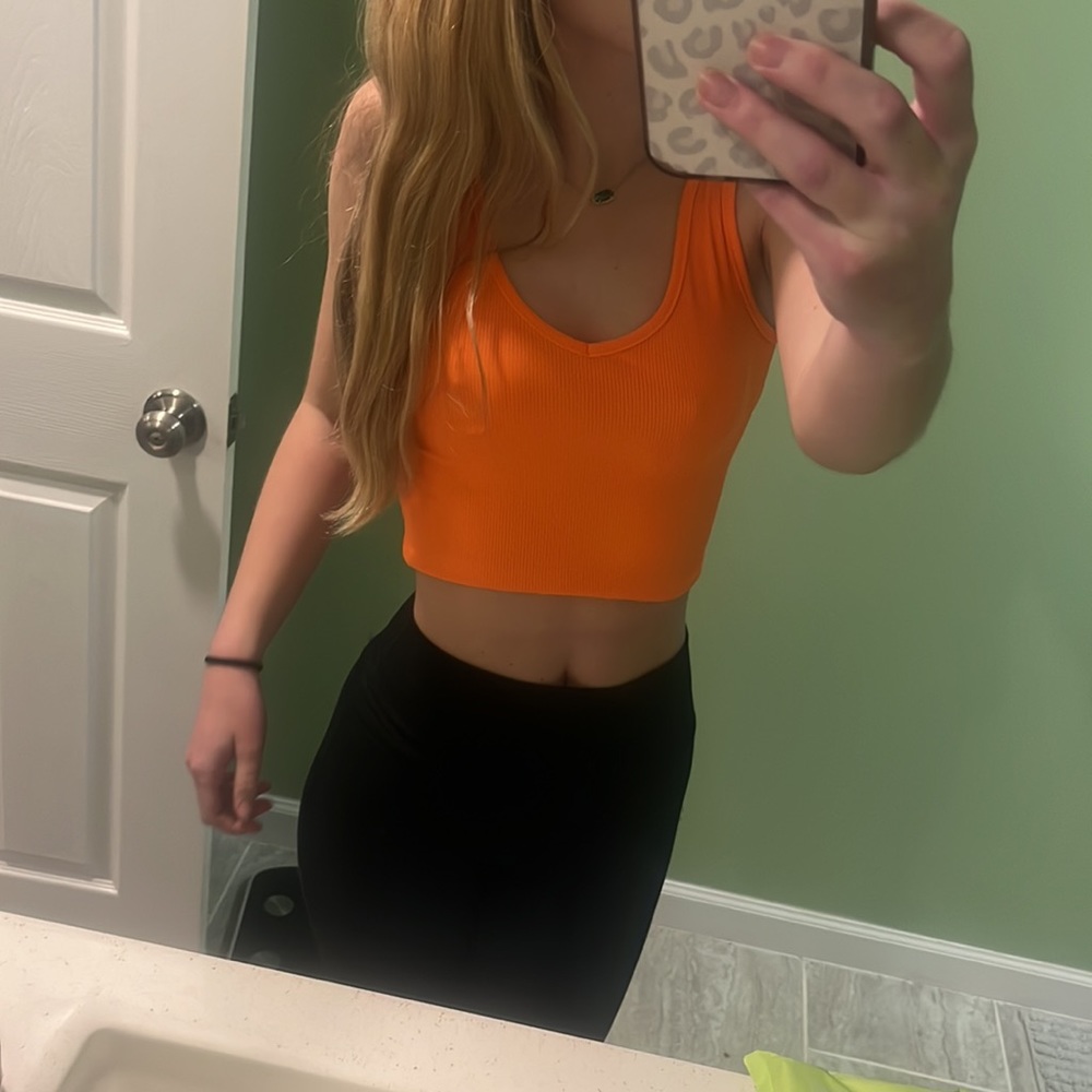 orange tank! size small